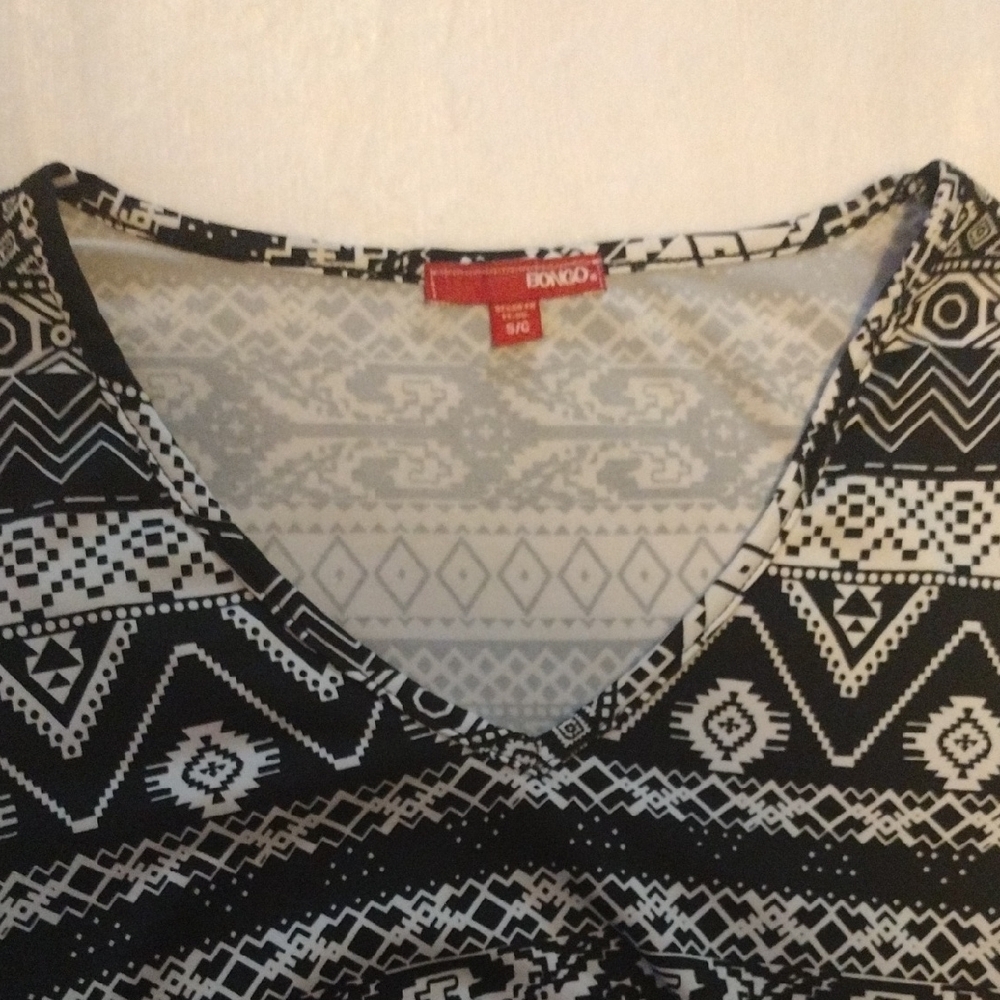 BONGO Geometric Black and White Midi Dress - Picture 4 of 8